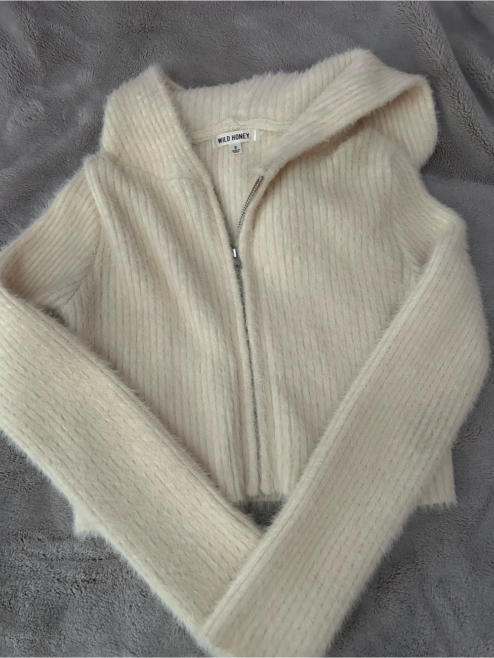Hollister Cream Fuzzy Zip-Up Ribbed Cardigan